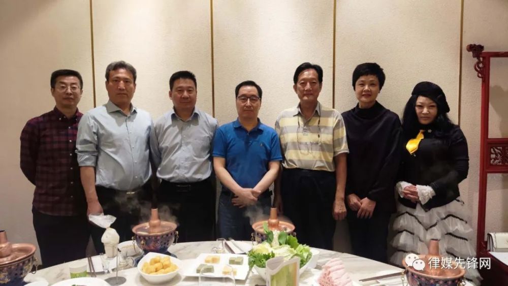 關(guān)于我校食堂招租的通告——最新動態(tài)與機遇（2017年）