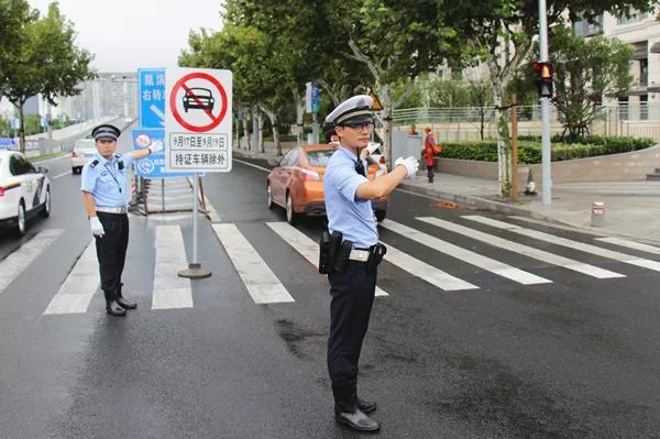 最新上海暴雨，城市如何應(yīng)對挑戰(zhàn)與反思
