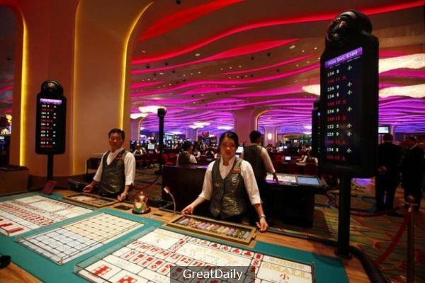 澳門一碼一肖100準(zhǔn)嗎——揭秘彩票預(yù)測(cè)背后的真相