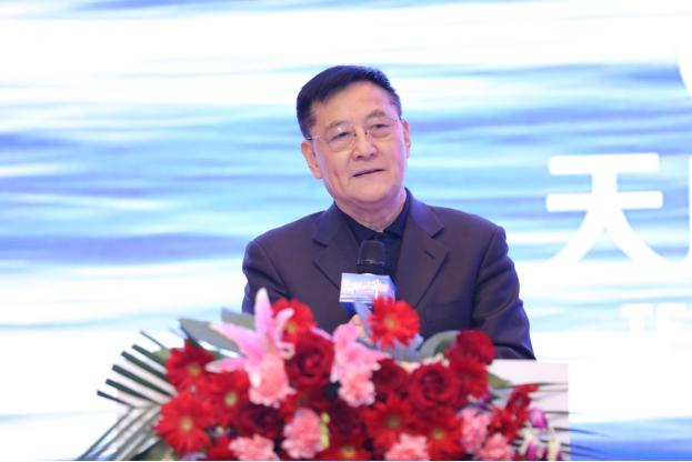 2024特大牛市即將爆發(fā)，市場(chǎng)趨勢(shì)、機(jī)遇與挑戰(zhàn)分析