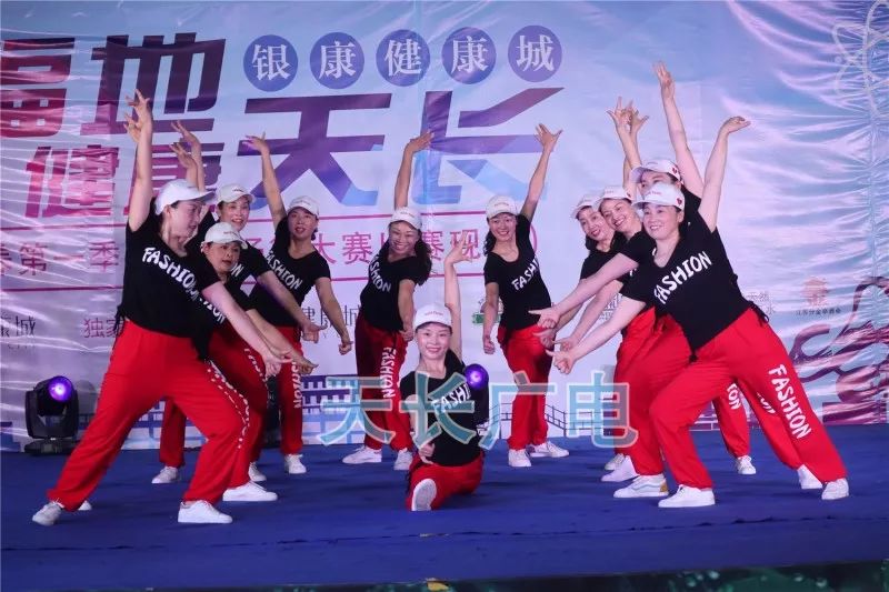 最新勁爆舞蹈，掀起熱潮的節(jié)奏之美