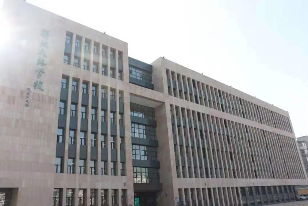 揭秘2024年管家婆一獎一特一中背后的秘密