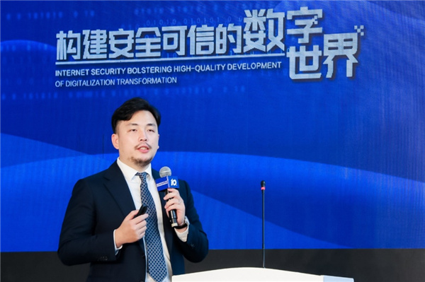 澳門(mén)王中王100的資料論壇與違法犯罪問(wèn)題