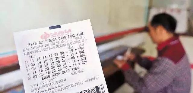 今晚澳門特馬開什么，理性看待彩票，警惕違法犯罪風(fēng)險(xiǎn)