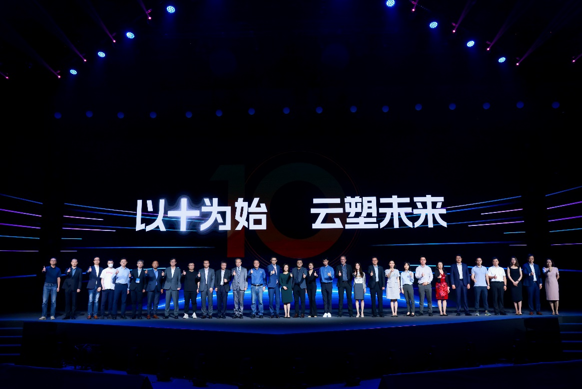 探索新澳門未來，2024年天天開彩的新機(jī)遇與挑戰(zhàn)