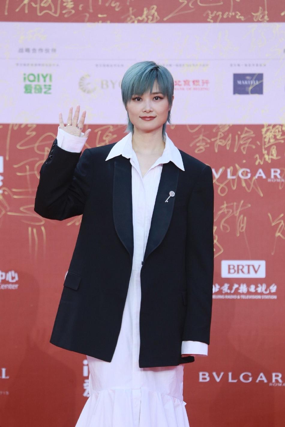 關(guān)于澳門免費(fèi)最精準(zhǔn)龍門預(yù)測(cè)的研究與探討