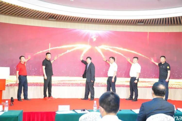 山西中煤華晉最新領(lǐng)導(dǎo)團隊引領(lǐng)企業(yè)邁向新高度