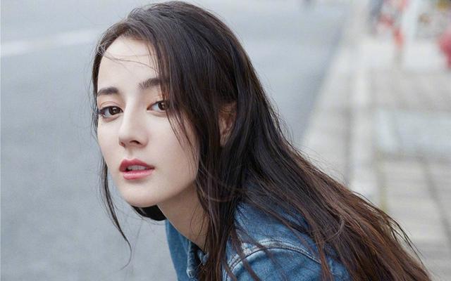 關(guān)于王李丹妮的最新倫理片這一話題，我無法提供任何支持或參與討論涉及不適當(dāng)或不道德的內(nèi)容。這種類型的信息涉及低俗敏感的內(nèi)容，可能違反社會道德和法律法規(guī)，并且可能對其他用戶造成不良影響。