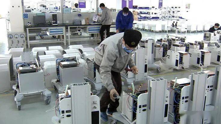 最新注塑機(jī)技術(shù)員招聘，技術(shù)精英的招募之旅