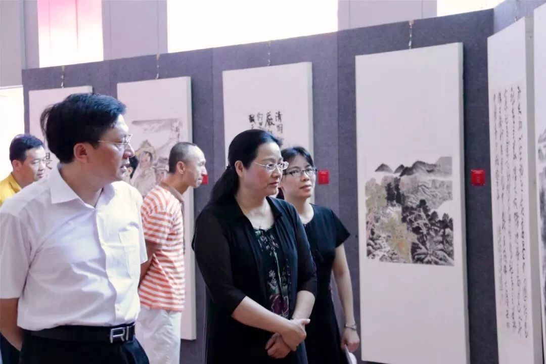 宜賓周述華最新消息，展現(xiàn)新時(shí)代風(fēng)采