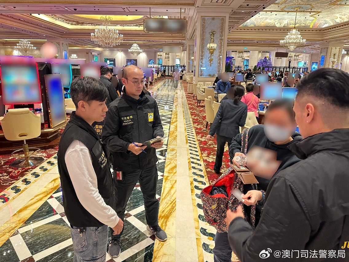 澳門天天開彩好正版掛牌2024——警惕背后的違法犯罪風(fēng)險(xiǎn)