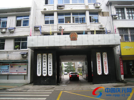 最新鄉(xiāng)鎮(zhèn)政府大門圖片，展現(xiàn)現(xiàn)代政務(wù)的嶄新面貌