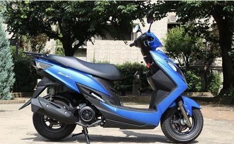 鈴木最新款踏板摩托車(chē)，科技與時(shí)尚的完美結(jié)合