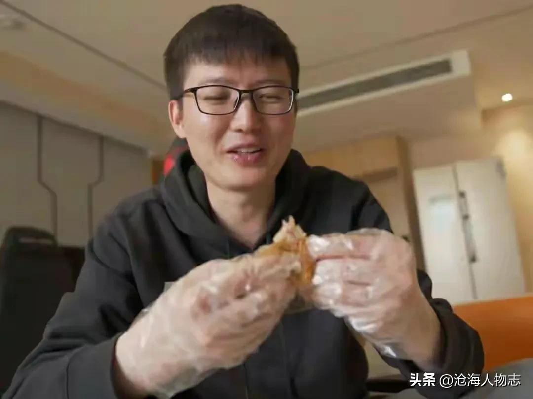 最新?lián)夏_心癢癢的視頻大全，探索癢感的奇妙世界