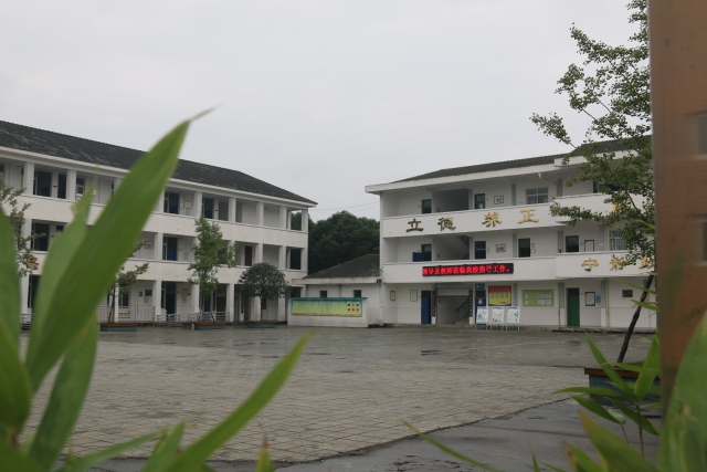 灤縣臥龍山莊最新交房盛況，品質(zhì)生活的嶄新篇章