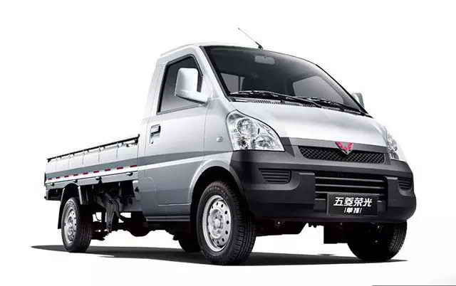 五菱榮光小卡最新款圖，微型卡車的新標(biāo)桿