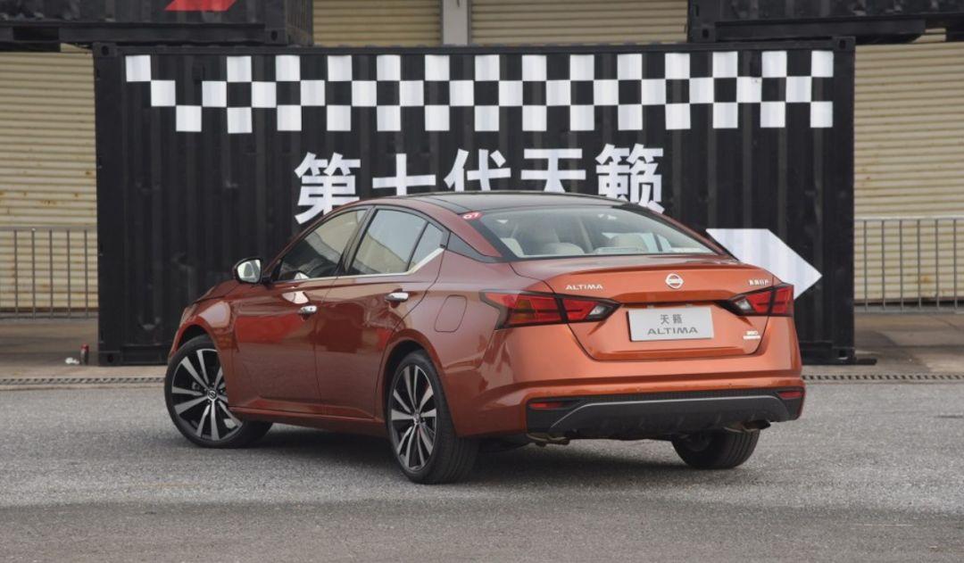 日產(chǎn)貴士換代最新消息，全新設(shè)計(jì)引領(lǐng)未來(lái)汽車(chē)市場(chǎng)