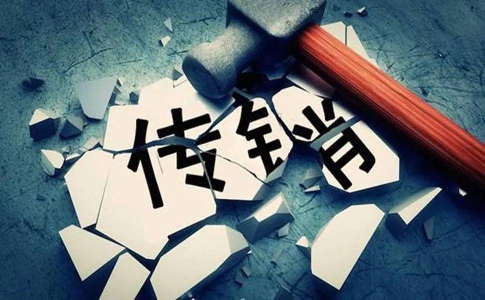 張?jiān)迫粝? width=